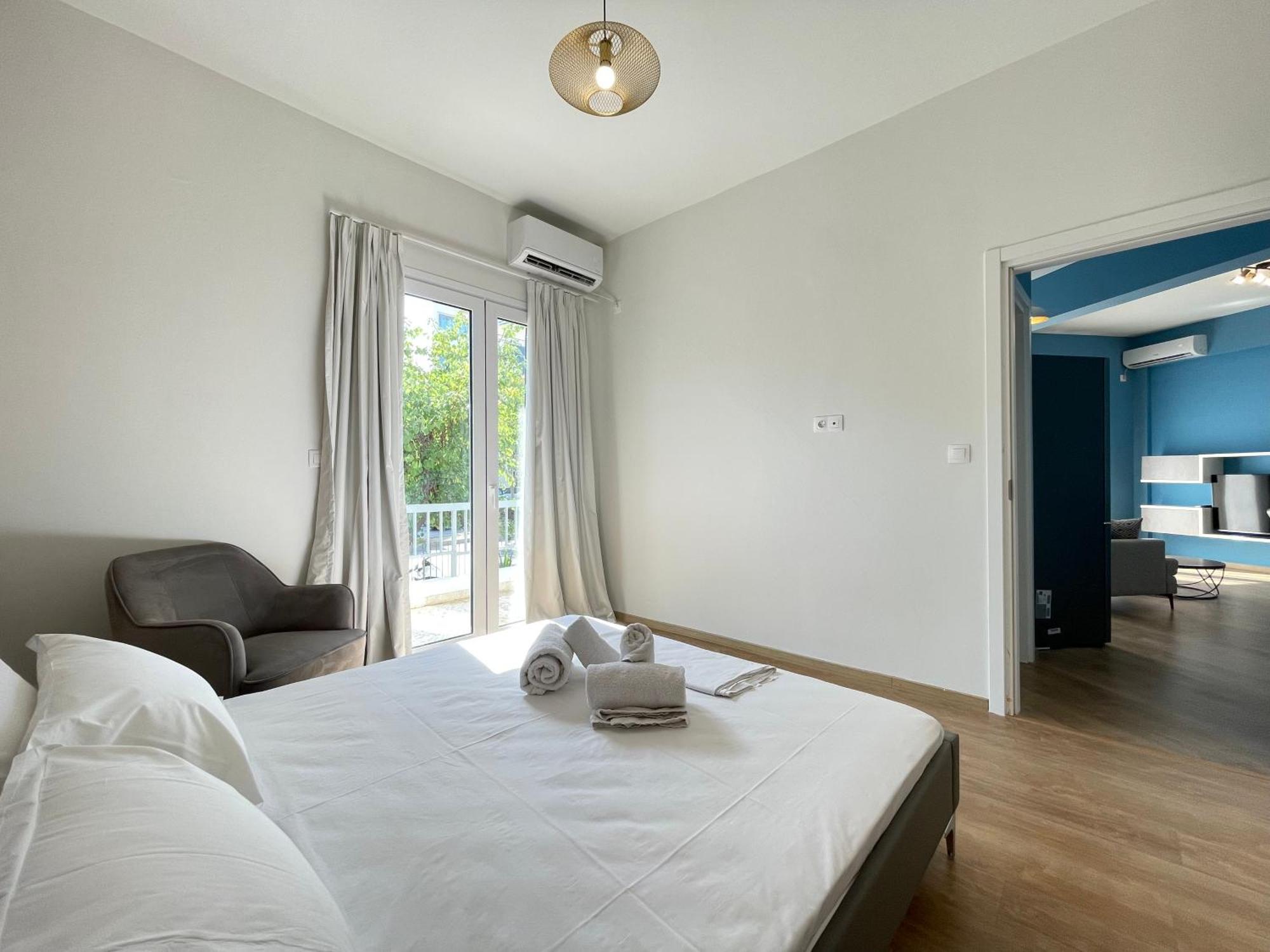 Athenean Bnb Seaside Serenity Steps From The Riviera Extérieur photo