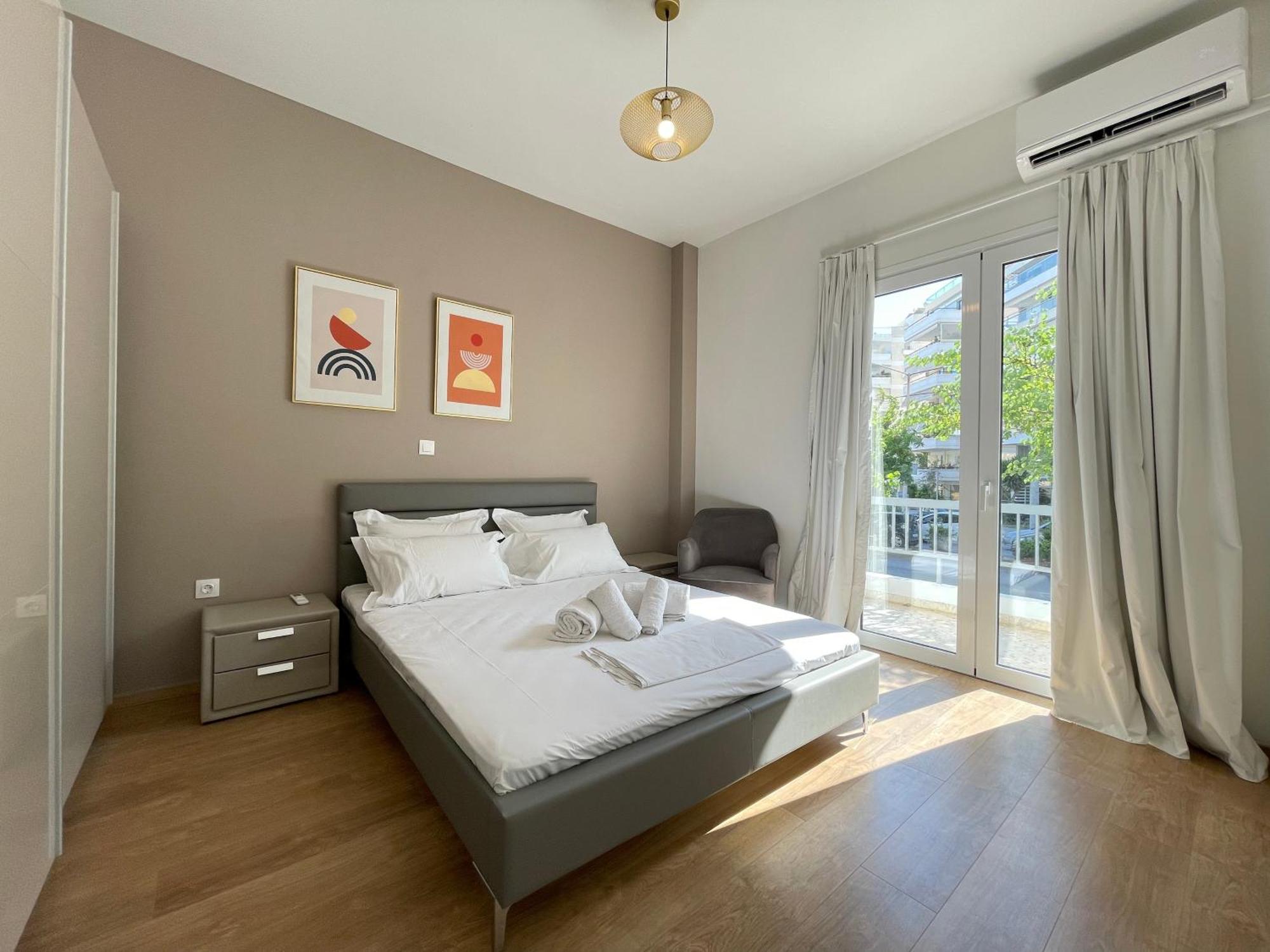 Athenean Bnb Seaside Serenity Steps From The Riviera Extérieur photo