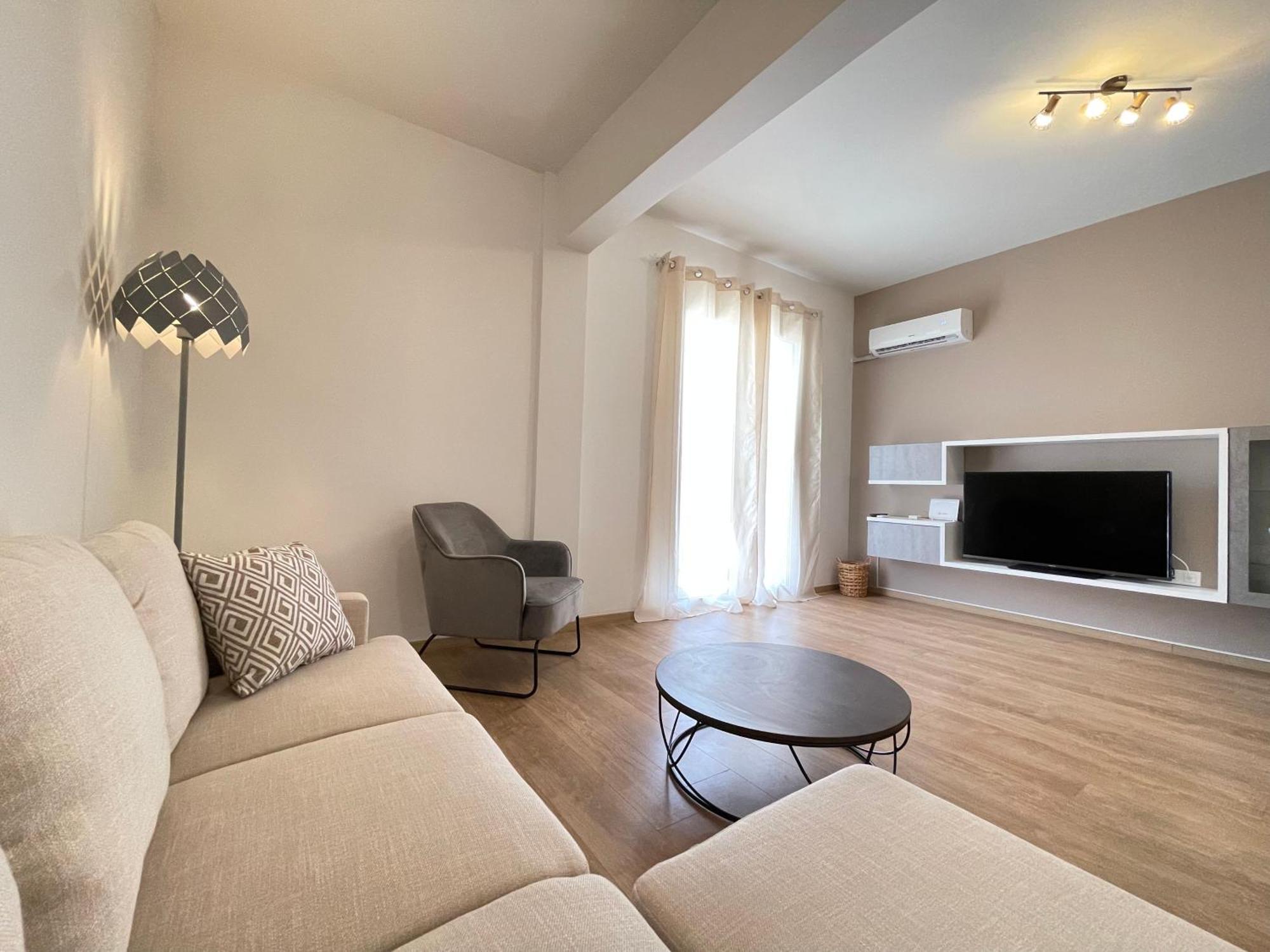 Athenean Bnb Seaside Serenity Steps From The Riviera Extérieur photo