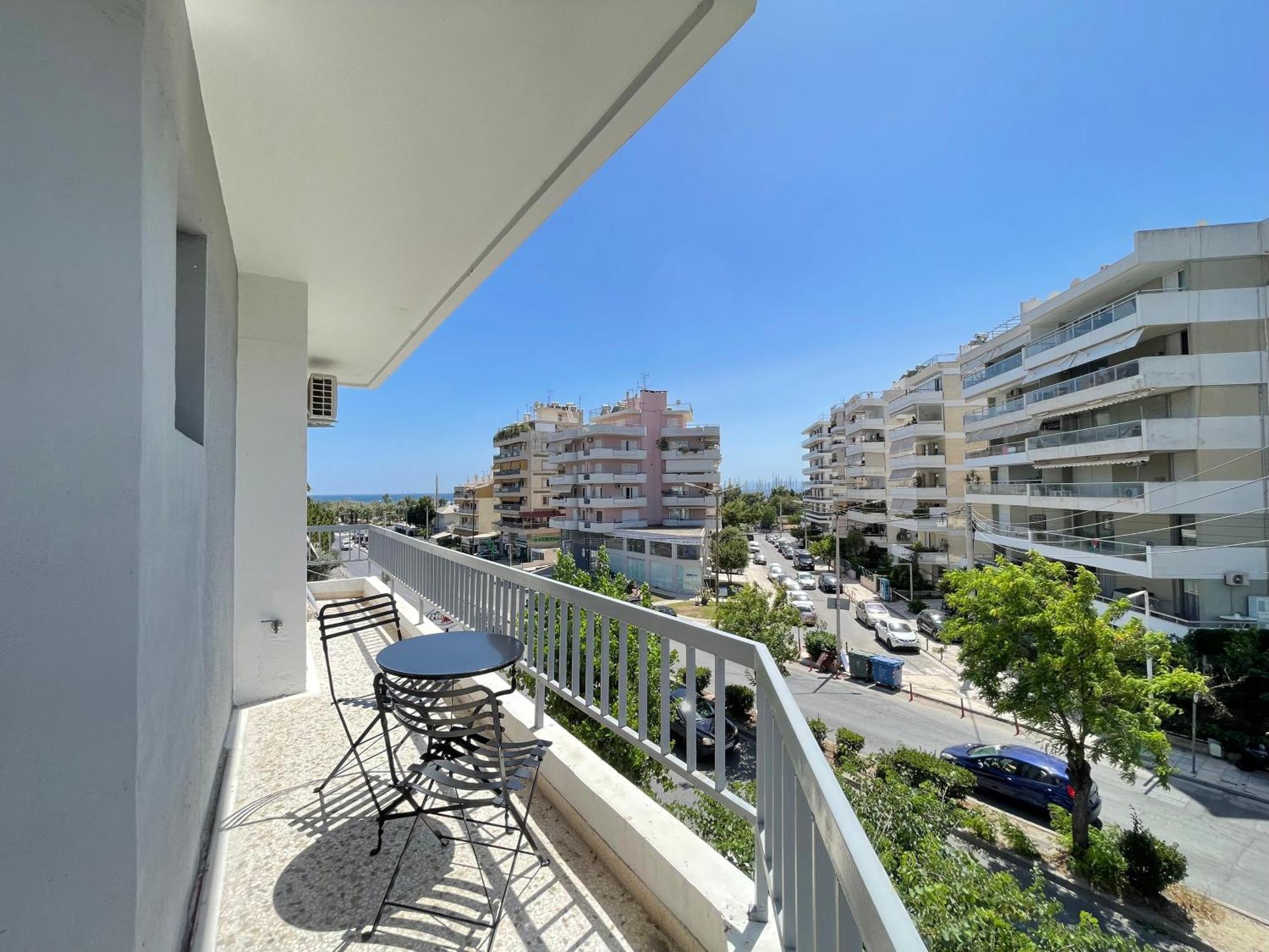 Athenean Bnb Seaside Serenity Steps From The Riviera Extérieur photo